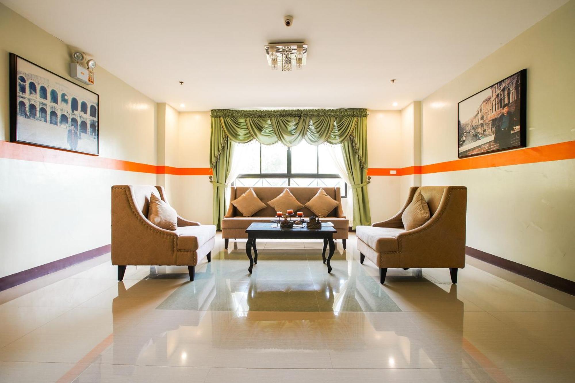 Oyo 236 Hotel Edmundo Pototan Extérieur photo