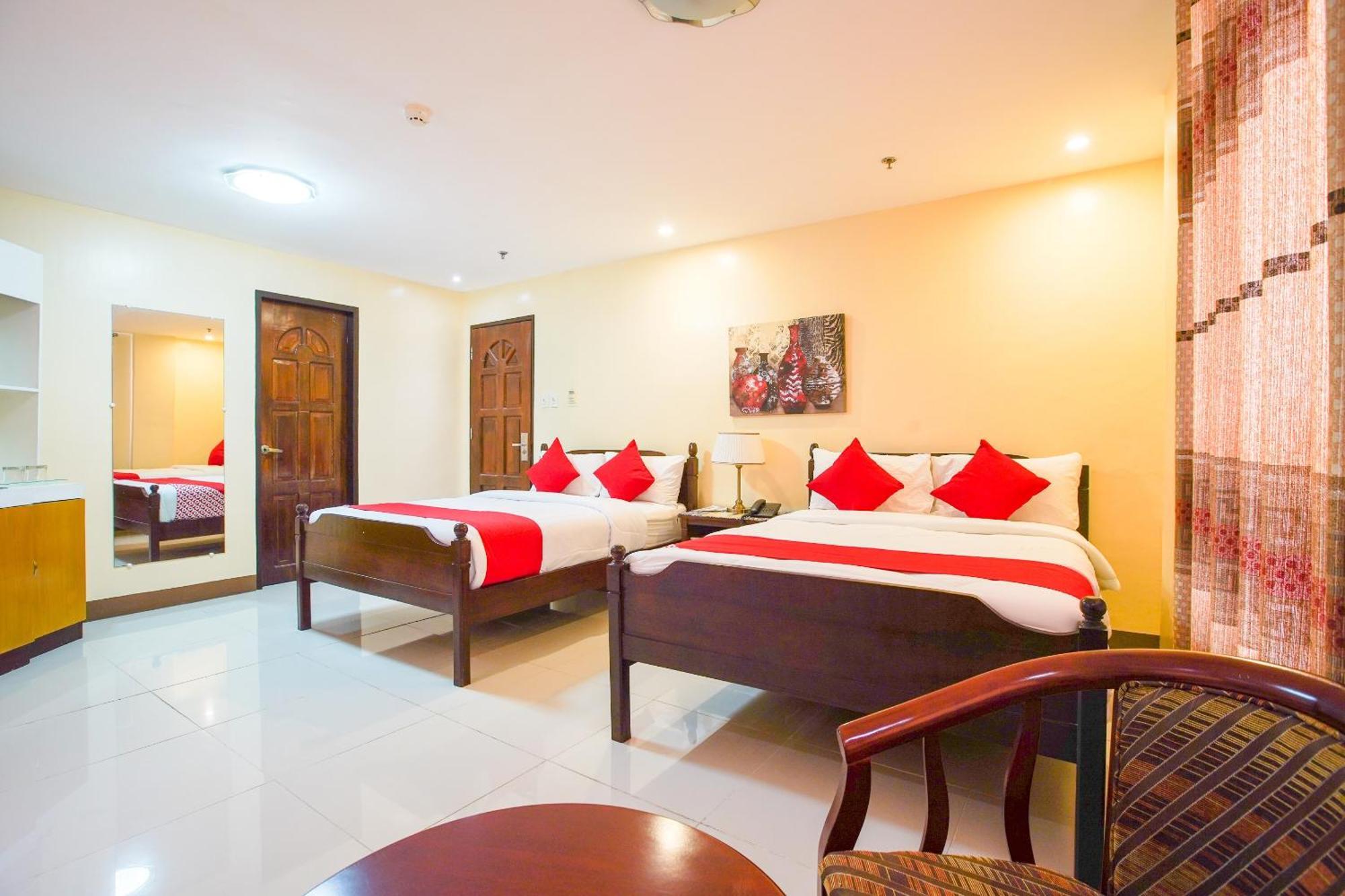 Oyo 236 Hotel Edmundo Pototan Extérieur photo